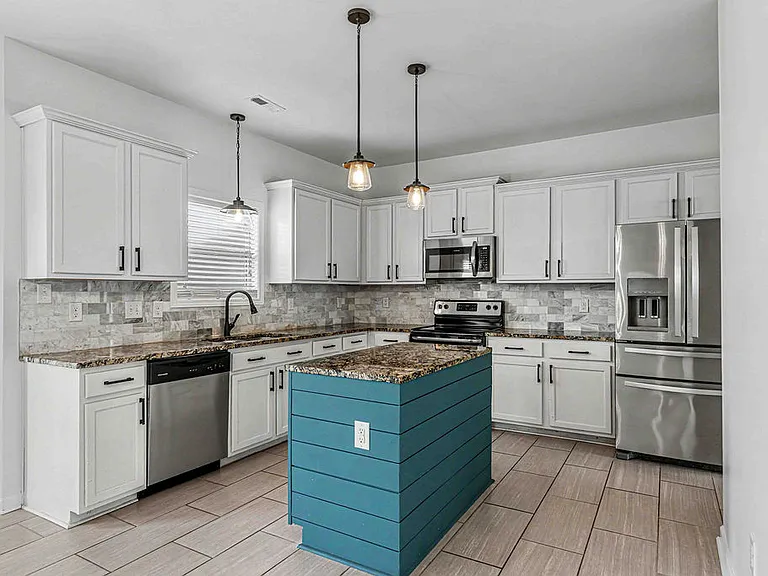 123 Saw Grass Dr — Photo 14