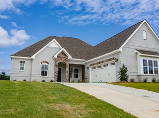 686 Towne Lake Pkwy, Opelika, AL 36804