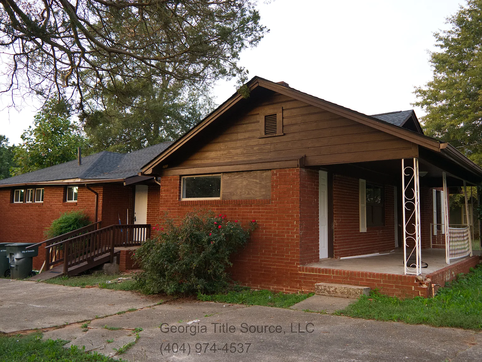 2 bed, 950 sqft, $1,350 — Photo 3