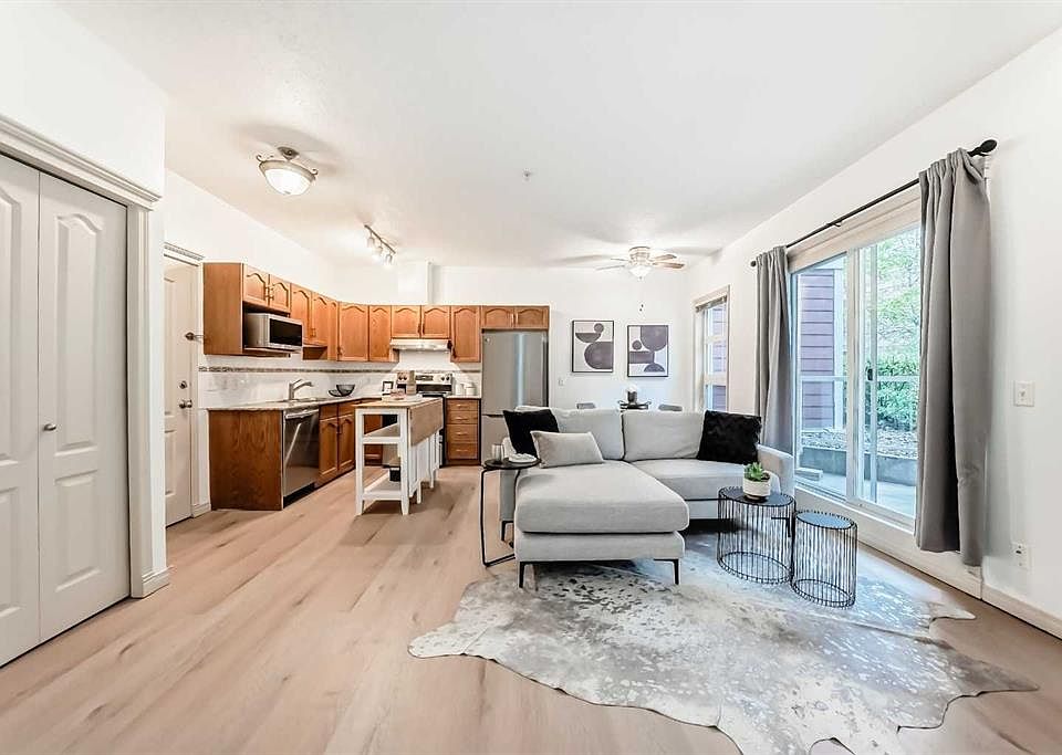 1st image of 333 N Riverfront Ave SE #137