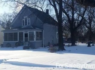 819 McHugh Ave, Grafton, ND 58237