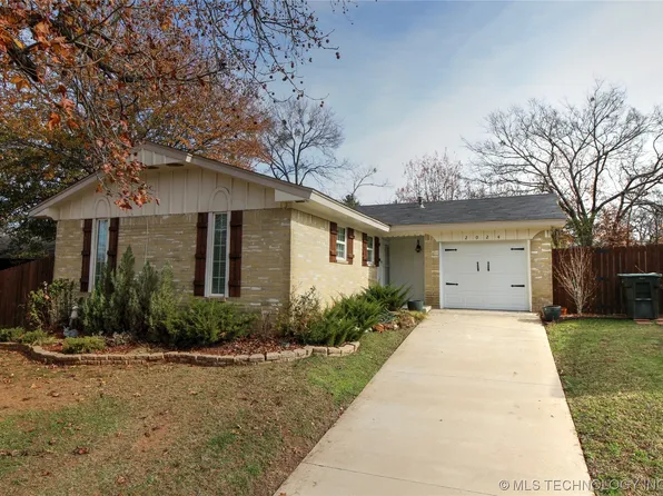 2024 Four Seasons Dr, Durant, OK 74701