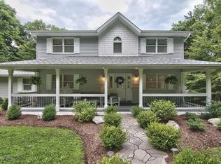 388 Switzgabel Dr, Brodheadsville, PA