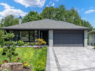 11 Sherin Ct, Toronto, ON M9P2G7