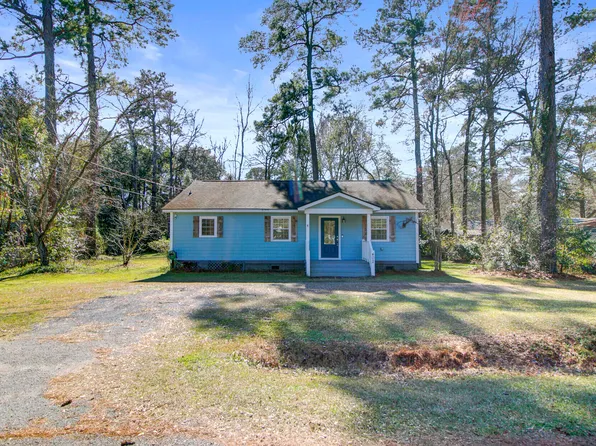 402 Golf Rd, Summerville, SC 29483