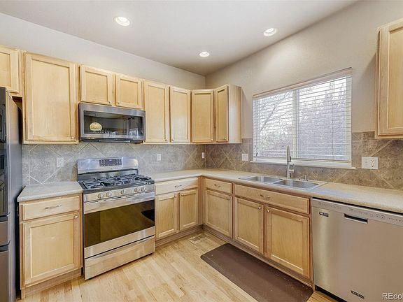 3rd image of 10093 Eagle Valley Way