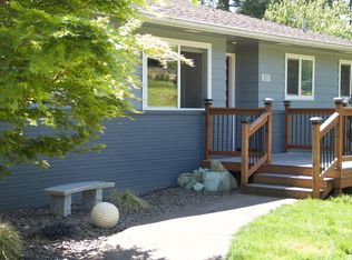 3137 Crest Loop NW, Albany, OR 97321