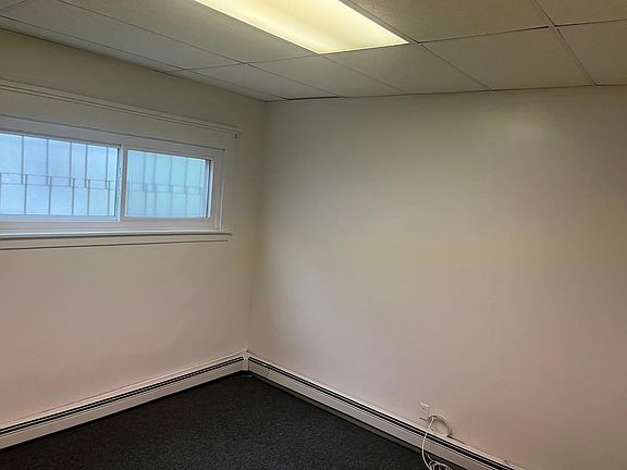 2nd image of 3315 Bailey Ave #4