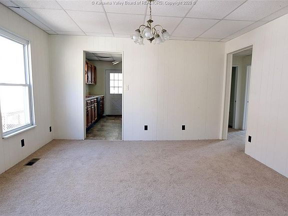 3rd image of 304 5th Ave