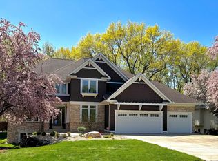 3716 Falcon Way, Eagan, MN 55123