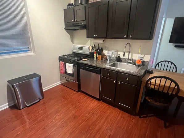 1522 W Augusta Blvd APT 1R, Chicago, IL 60642