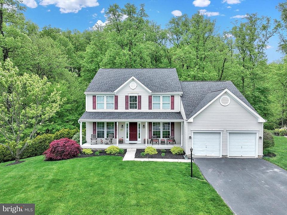 1st image of 1055 Cranberry Ln W