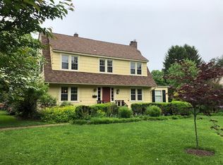 227 Orchard Rd, Newark, DE 19711