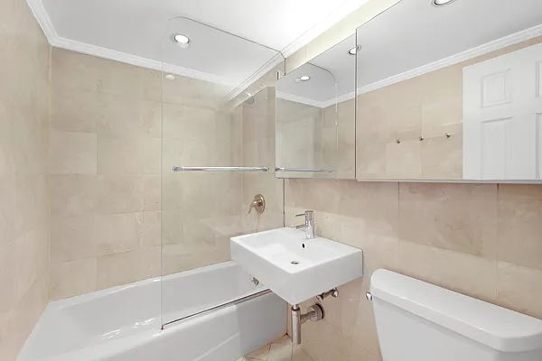 Rented by Realmart Realty LLC | media 13