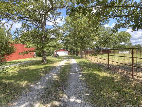 3rd image of 18322 S Oakridge Way