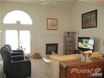 3rd image of 10452 Chardonniere Dr