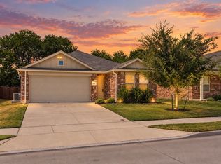 1520 Claireborne Ct, Little Elm, TX 75068