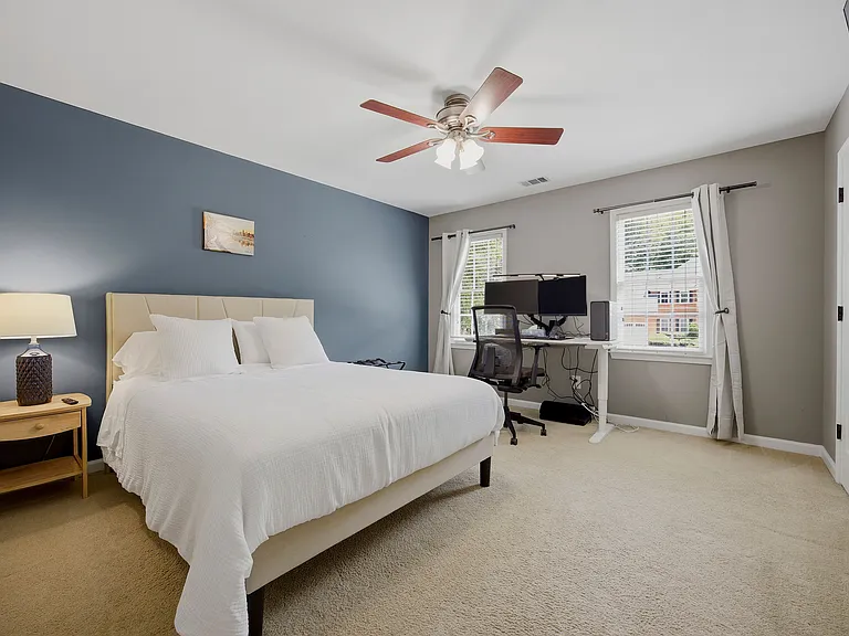 10530 Tuxford Dr — Photo 29