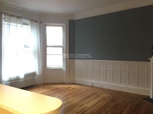 295 Newbury St APT 5, Boston, MA 02115
