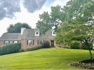 1140 Laurel Hill Rd, Knoxville, TN 37923