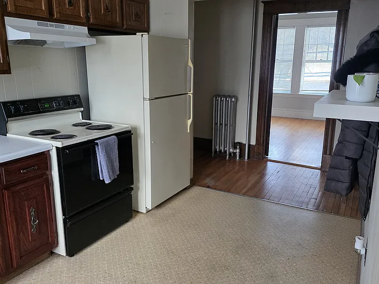 98 Wood St #3 — Photo 16