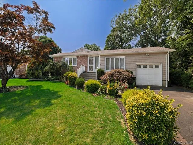 180 Boston Ave — Photo 1