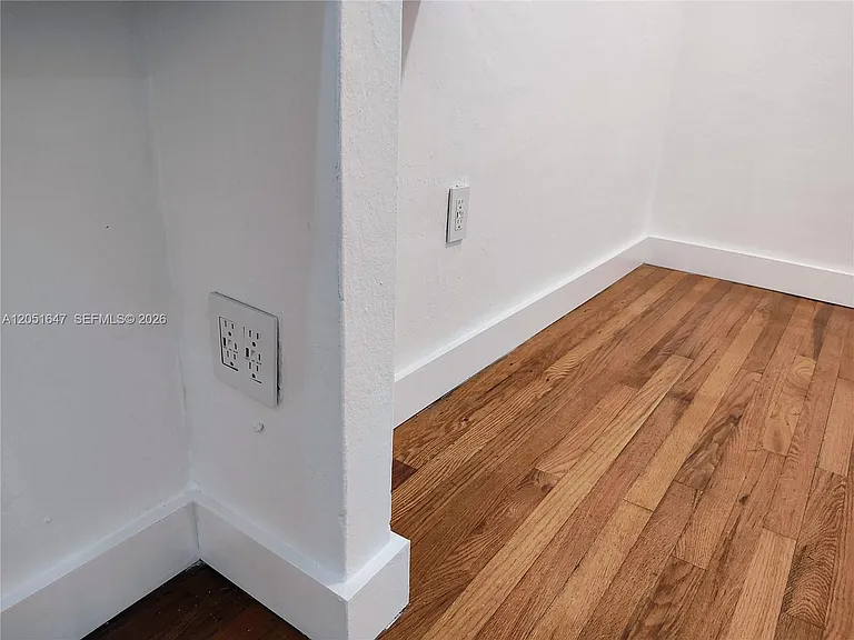 717 Jefferson Ave #6 — Photo 21