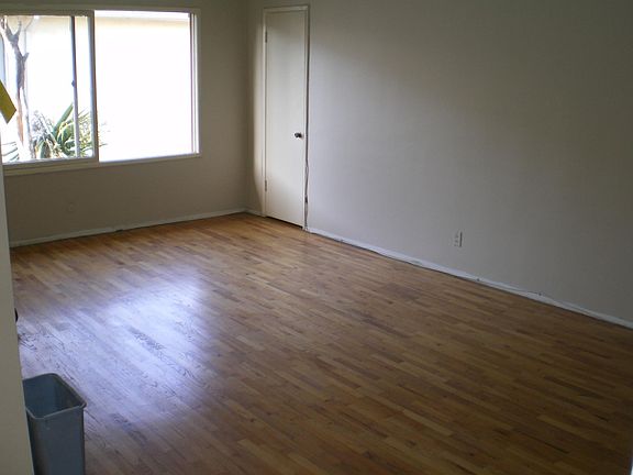 2nd image of 1517 S Bedford St APT 4