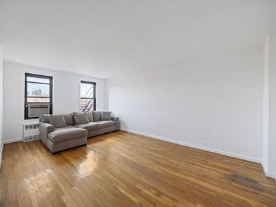 8401 Main St APT 623, Jamaica, NY, 11435