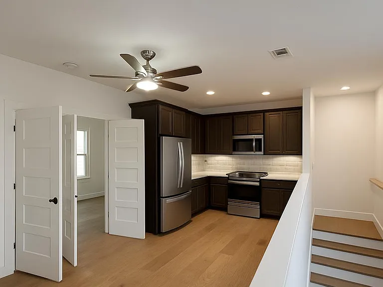 530 E Park Ave #C — Photo 24