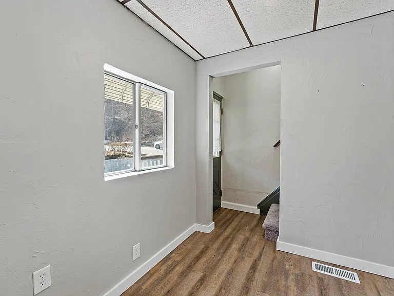 725 Mifflin Rd — Photo 14