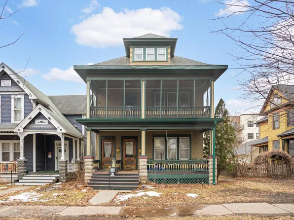 692 Dayton Ave, Saint Paul, MN 55104