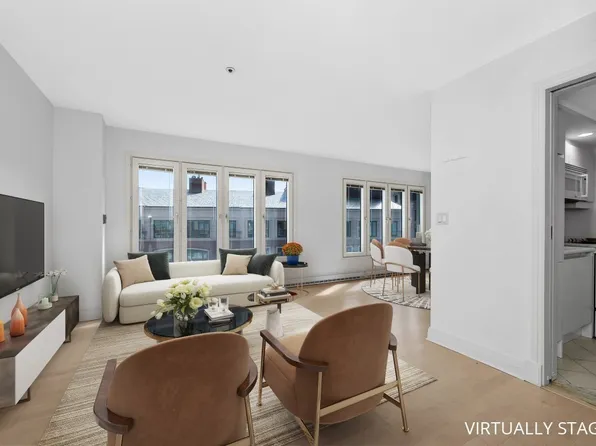 20 Rowes Wharf #Penthouse 4, Boston, MA 02110