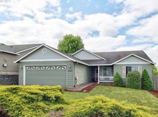 1083 14th St, Lafayette, OR