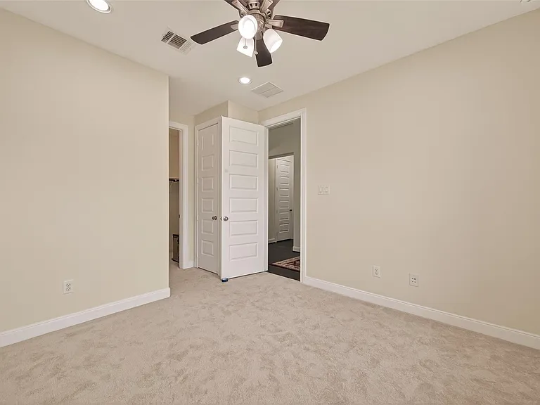 4002 Dogwood Canyon Ln — Photo 18