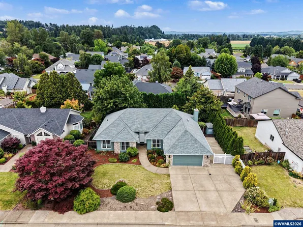 1207 NW 20th Ave, Albany, OR 97321