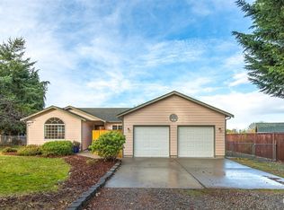 91 Garden Ln, Sequim, WA 98382