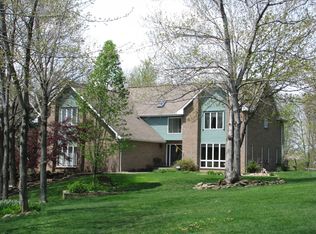 204 Littell Rd, Aliquippa, PA 15001