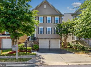 3309 Eagle Ridge Dr, Woodbridge, VA 22191