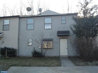 48 Brookshire Rd, Sicklerville, NJ 08081