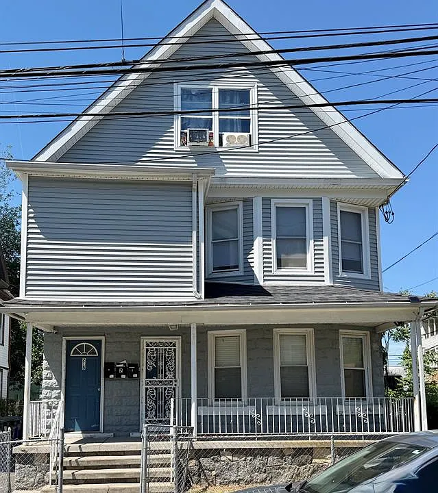 217 Read St
