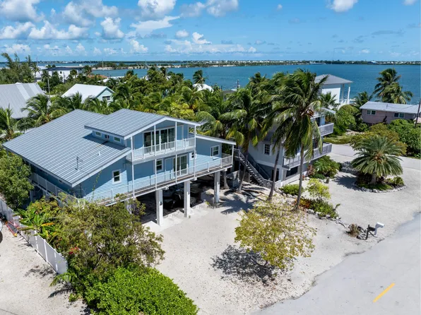 28565 Anne Bonny Rd, Little Torch Key, FL 33042