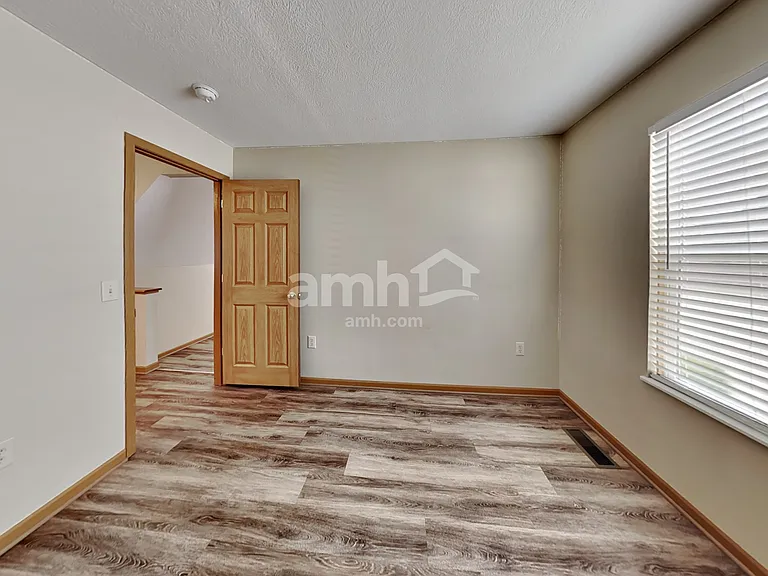 7194 Winterbek Ave — Photo 21