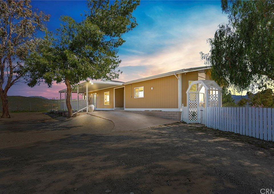 1st image of 45566 Lizard Ln