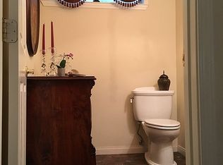 320 E Angela St, Pleasanton, CA 94566