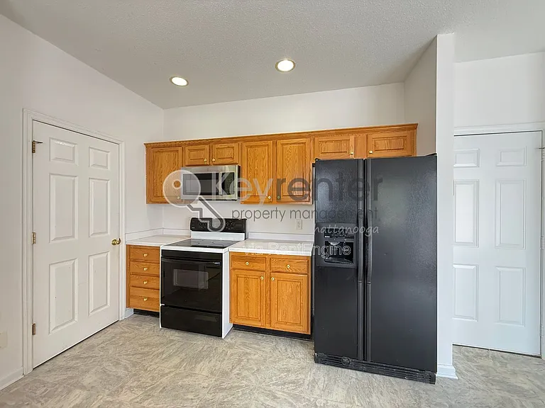 8676 Belleau Woods Dr — Photo 7