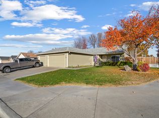 620 W Wren Ave, Hermiston, OR 97838