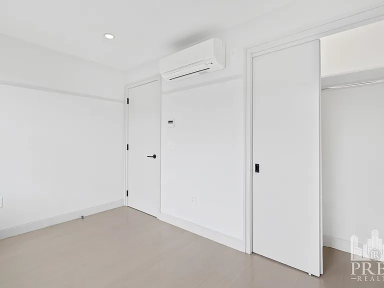 205 Avenue A #5A — Photo 13