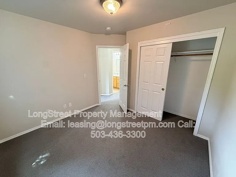 1825 SW Easy St — Photo 29
