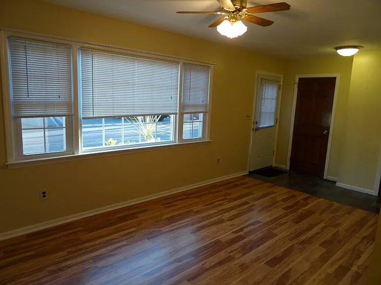 66 Grove Ave #66B — Photo 5
